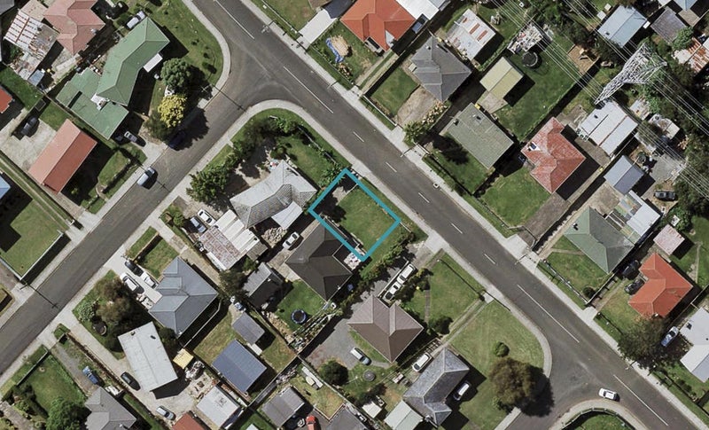 9 Everitt Road, Otara, Auckland - Carousel 1