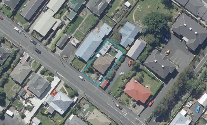 44 Shetland Street, Wakari, Dunedin - Carousel 1