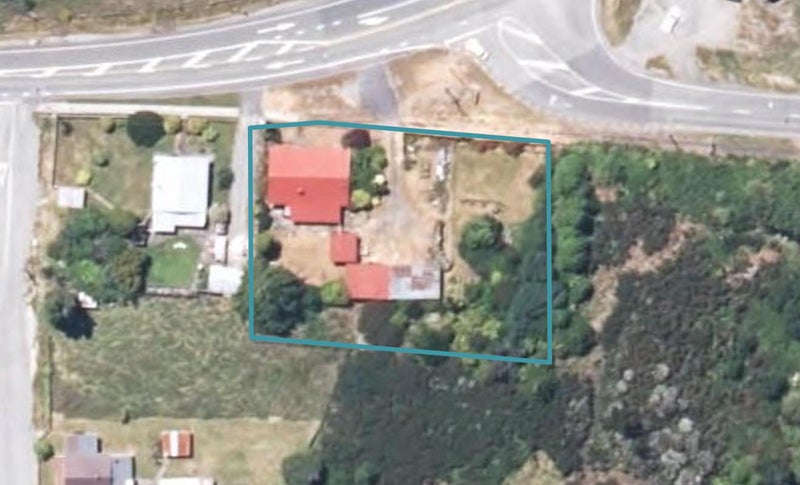 1344 Main Road, Stillwater, Greymouth - Carousel 1