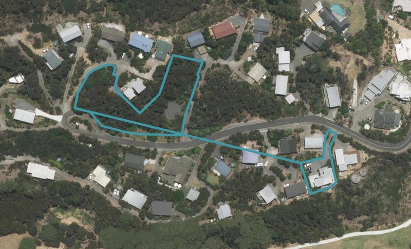 11 Greenview Drive, Mangawhai Heads, Mangawhai - Carousel 1