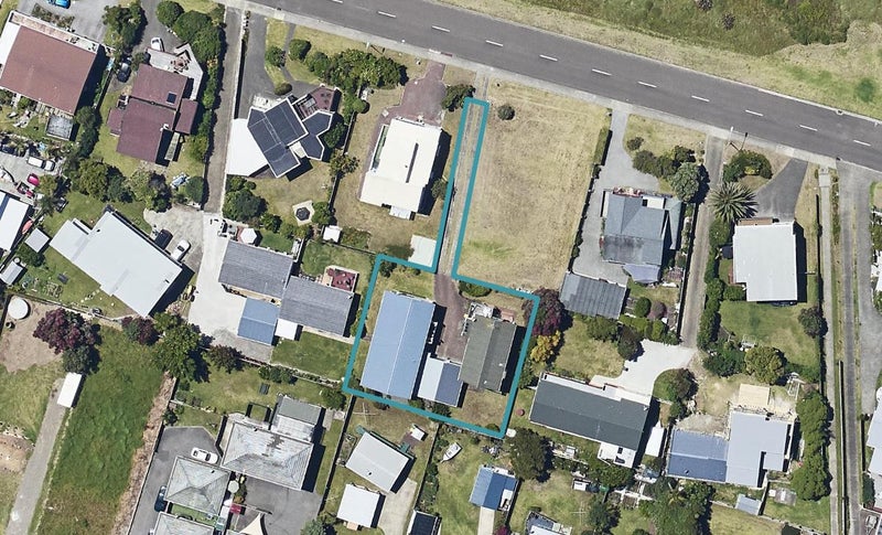 32B Ocean Road, Ohope, Ōhope - Carousel 1