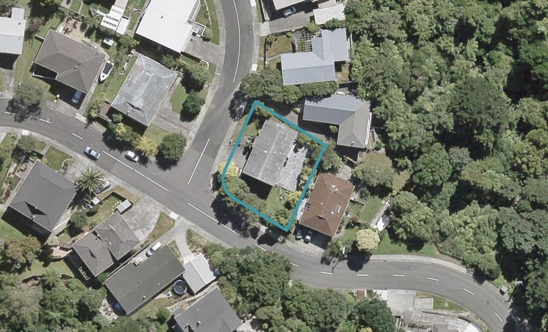 28 Rondane Place, Tirohanga, Lower Hutt - Carousel 1