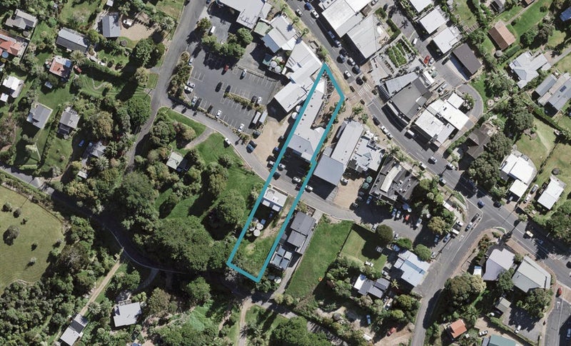 8/118 Ocean View Road, Waiheke Island, Auckland - Carousel 1