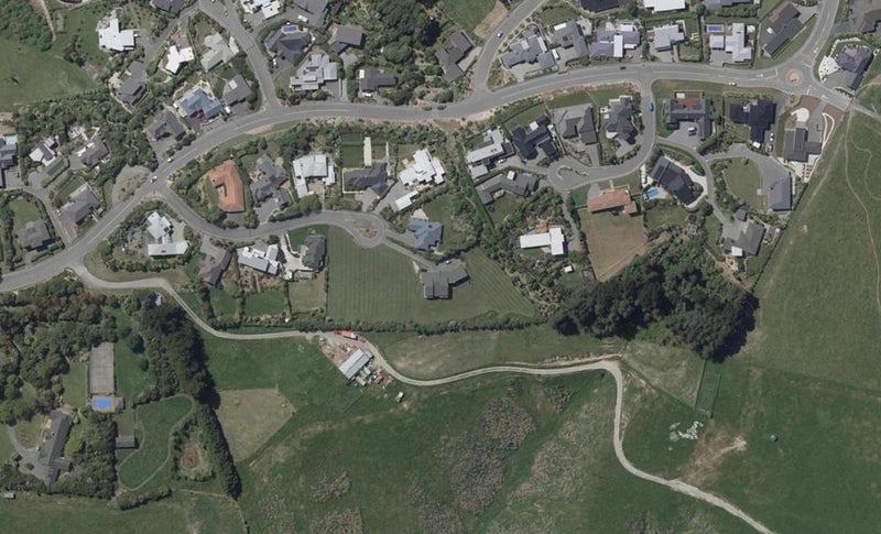 14 Watlings Place, Kennedys Bush, Christchurch - Carousel 1