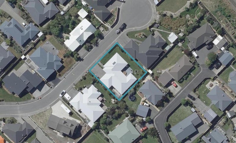 7 Romar Lane, Heathcote Valley, Christchurch - Carousel 1