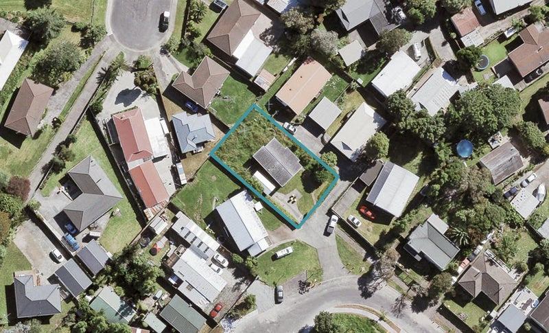 23 Posa Avenue, Henderson, Auckland - Carousel 1