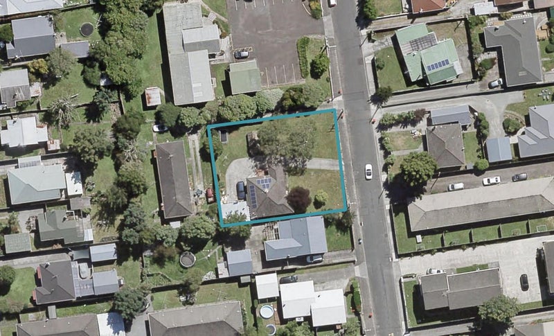 9 Ebdentown Street, Ebdentown, Upper Hutt - Carousel 1