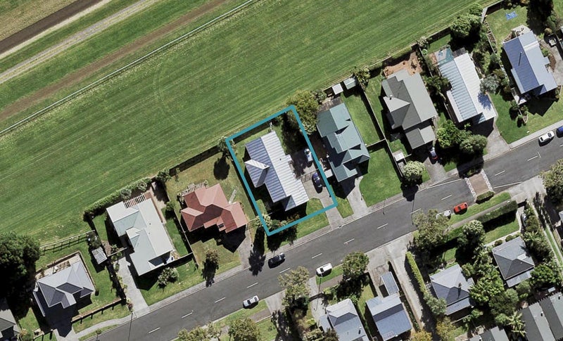75 Wingate Street, Avondale, Auckland - Carousel 1