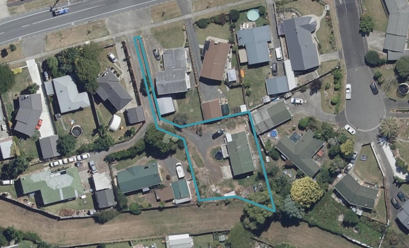 67 Collins Road, Melville, Hamilton - Carousel 1