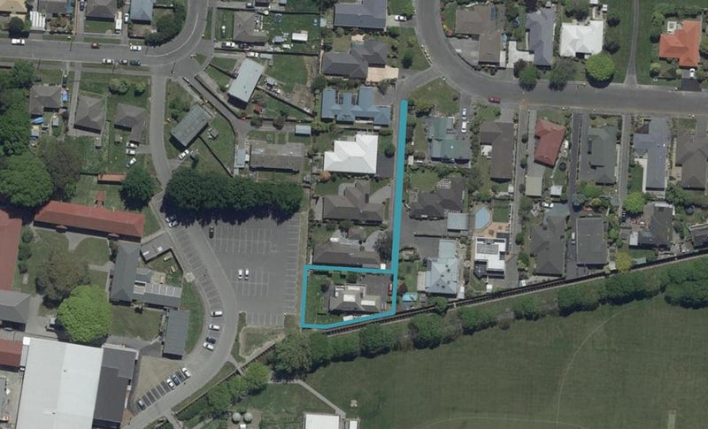 64 Regency Crescent, Redwood, Christchurch - Carousel 1
