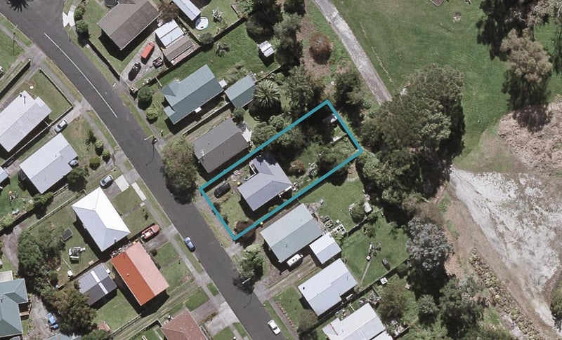 46 Endeavour Street, Marfell, New Plymouth - Carousel 1