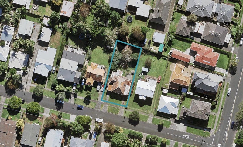 3 Hazelmere Road, Sandringham, Auckland - Carousel 1