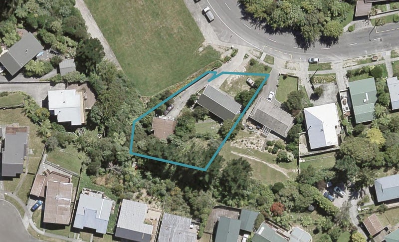 2/106 Holborn Drive, Stokes Valley, Lower Hutt - Carousel 1