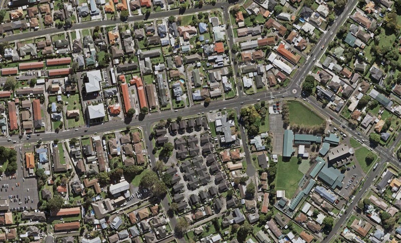 34/8 Landscape Road, Papatoetoe, Auckland - Carousel 1