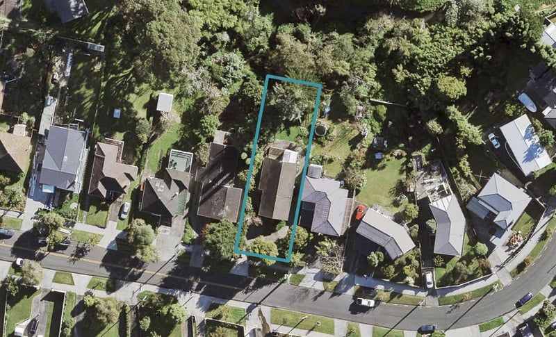 70 Methuen Road, New Windsor, Auckland - Carousel 1