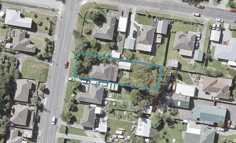 164 Wellington Road, Wainuiomata, Lower Hutt - Carousel 1