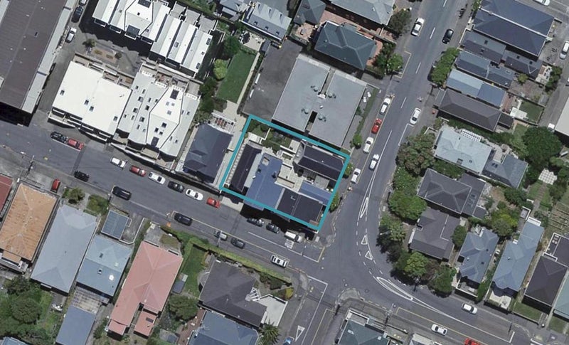 76 Brougham Street, Mount Victoria, Wellington - Carousel 1