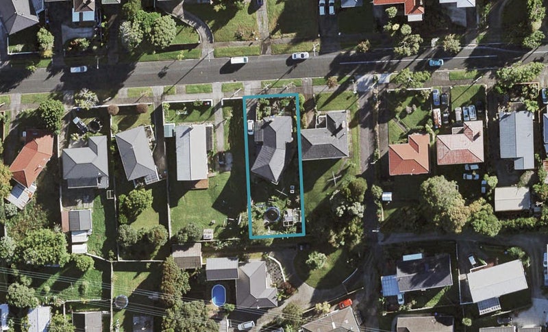 66 Mary Dreaver Street, New Windsor, Auckland - Carousel 1