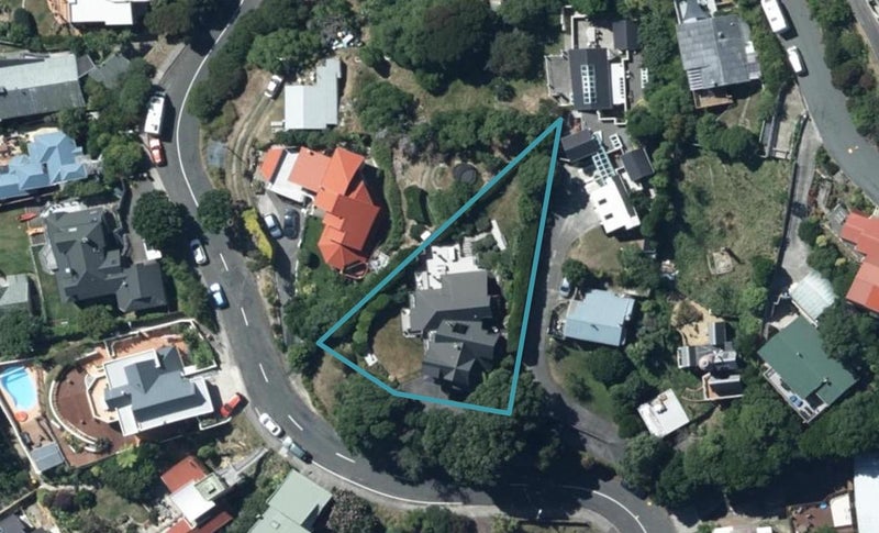 144 Motuhara Road, Plimmerton, Porirua - Carousel 1