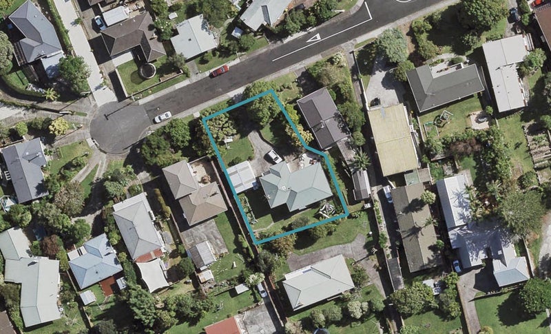 10 Collie Street, Hillpark, Auckland - Carousel 1