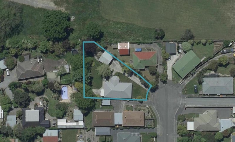 11 Cherryburton Place, Shirley, Christchurch - Carousel 1
