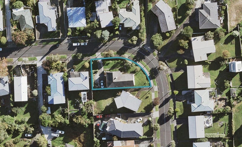 29 Peter Buck Road, New Windsor, Auckland - Carousel 1