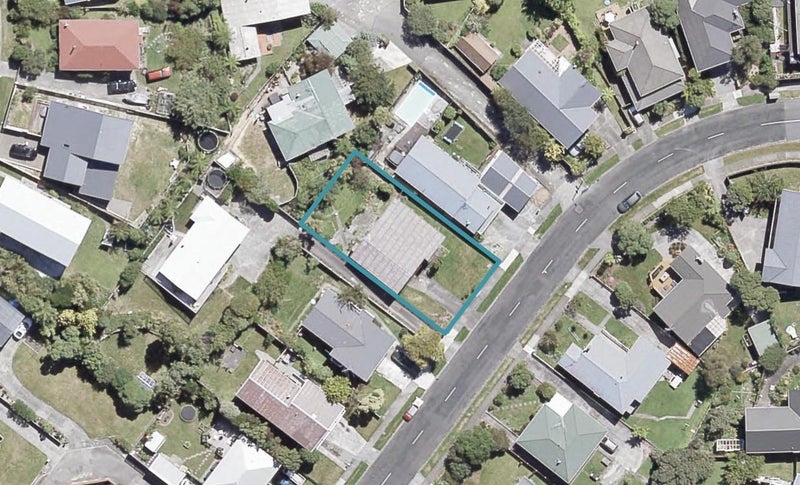 45 Cedar Street, Maungaraki, Lower Hutt - Carousel 1