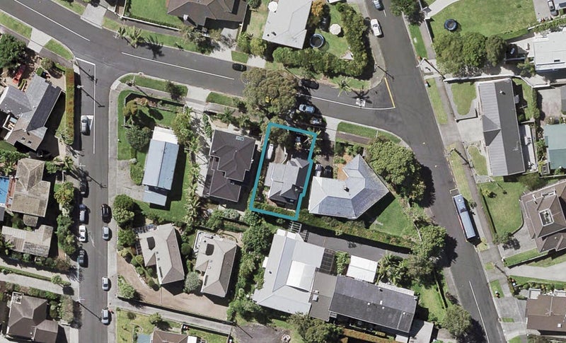 65 Nihill Crescent, Mission Bay, Auckland - Carousel 1