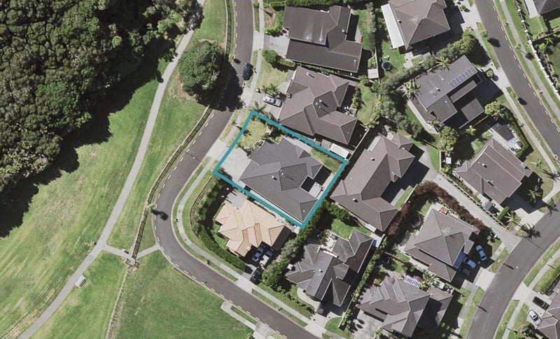 7 Kenley Heights, Flat Bush, Auckland - Carousel 1