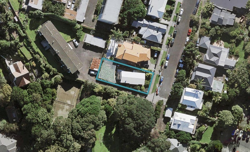 3 Bourne Street, Mount Eden, Auckland - Carousel 1