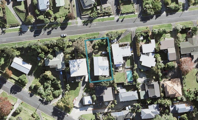 156 Stredwick Drive, Torbay, Auckland - Carousel 1