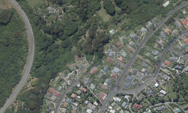 98 Hillary Street, Liberton, Dunedin - Carousel 1