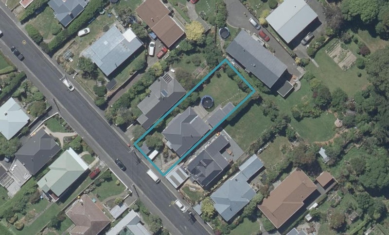 182 Gladstone Road, Dalmore, Dunedin - Carousel 1