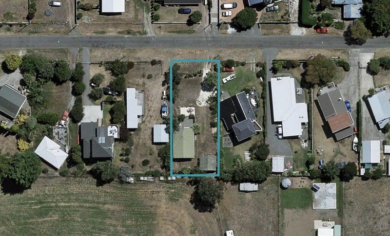 67 Gillies Crescent, Waimarama, Havelock North - Carousel 1