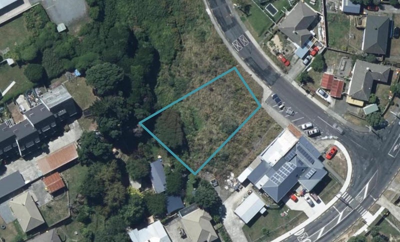 56 Morere Street, Tītahi Bay, Porirua - Carousel 1
