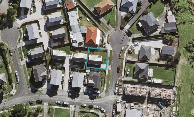 31 Clements Street, Otahuhu, Auckland - Carousel 1
