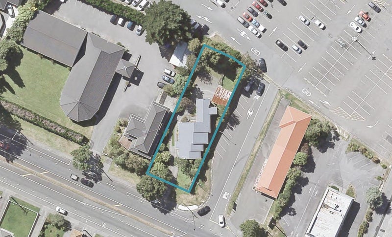 14 Wainuiomata Road, Wainuiomata, Lower Hutt - Carousel 1