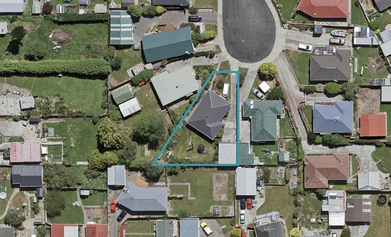 30 Dumbarton Place, Strathern, Invercargill - Carousel 1