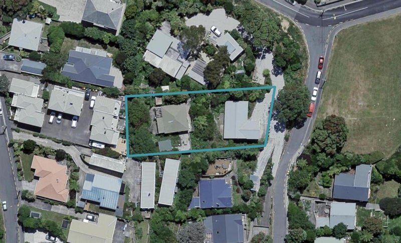 4 Hoggard Street, Vogeltown, Wellington - Carousel 1