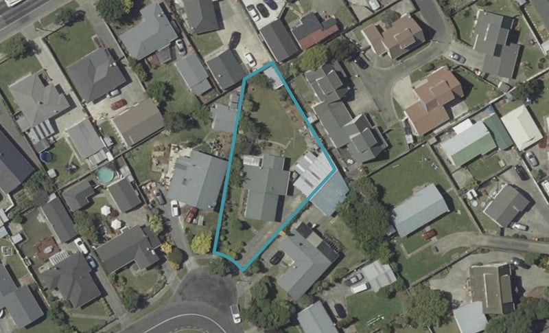 21 Anakiwa Street, Kelvin Grove, Palmerston North - Carousel 1