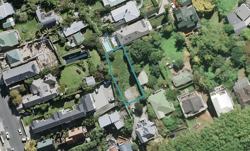 18A Picton Street, Freemans Bay, Auckland - Carousel 1