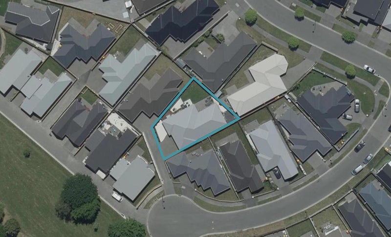 10 Strone Close, Broomfield, Christchurch - Carousel 1