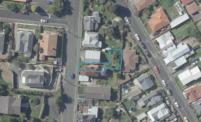27C Playfair Street, Caversham, Dunedin - Carousel 1