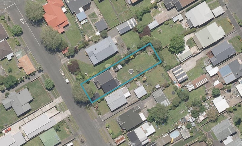5 Millward Street, Whanganui East, Whanganui - Carousel 1