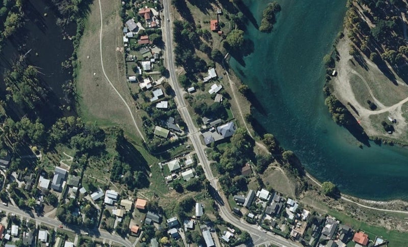 84 Alison Avenue, Albert Town, Wanaka - Carousel 1
