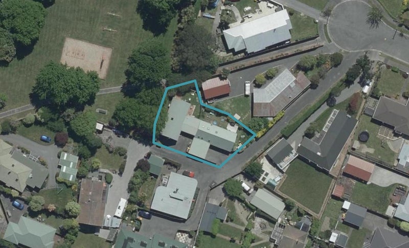 11A Cherry Place, Casebrook, Christchurch - Carousel 1