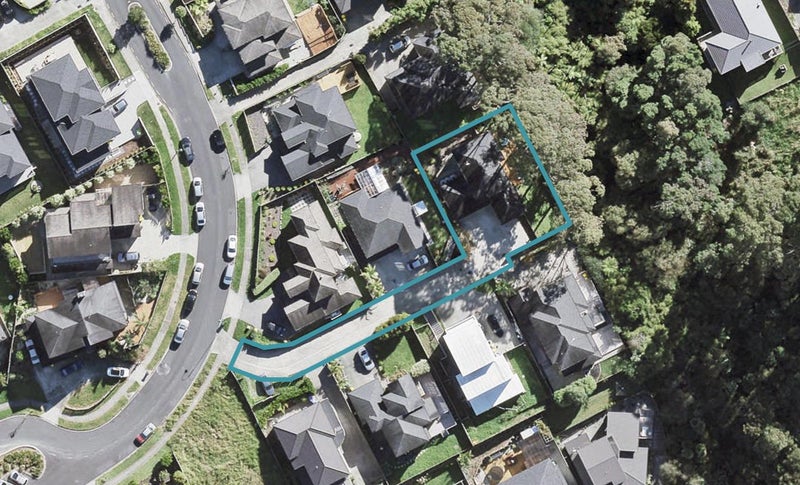 28 Namsan Close, Fairview Heights, Auckland - Carousel 1