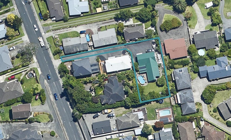 21 Bellevue Road, Brookfield, Tauranga - Carousel 1