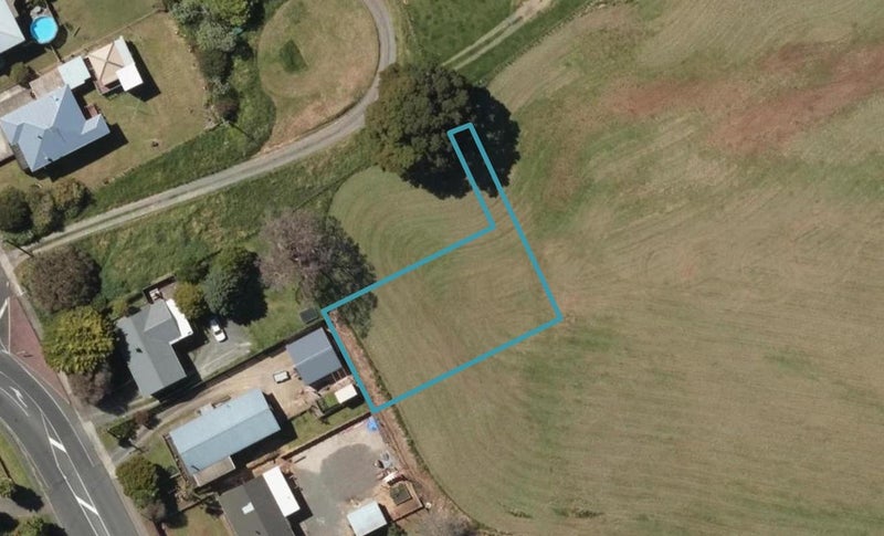 11 Sumner Place, Kamo, Whangarei - Carousel 1