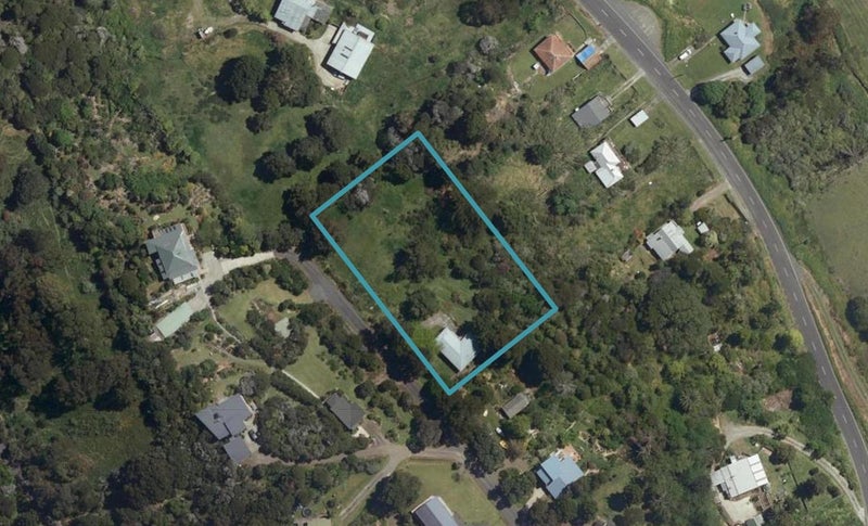 33 Honey Street, RAWENE, KAIKOHE - Carousel 1